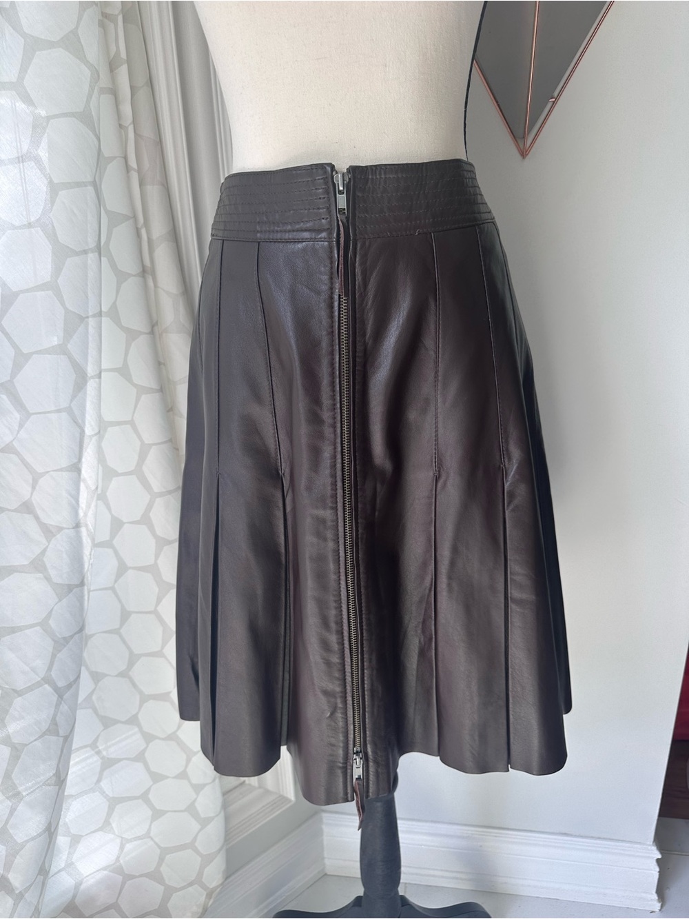 MARGARET M Dark Brown Genuine Leather Double Zip-Front Pleated Skirt Size 8